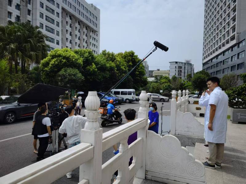 新建县广告片拍摄公司低成本实现高规格制作的诀窍